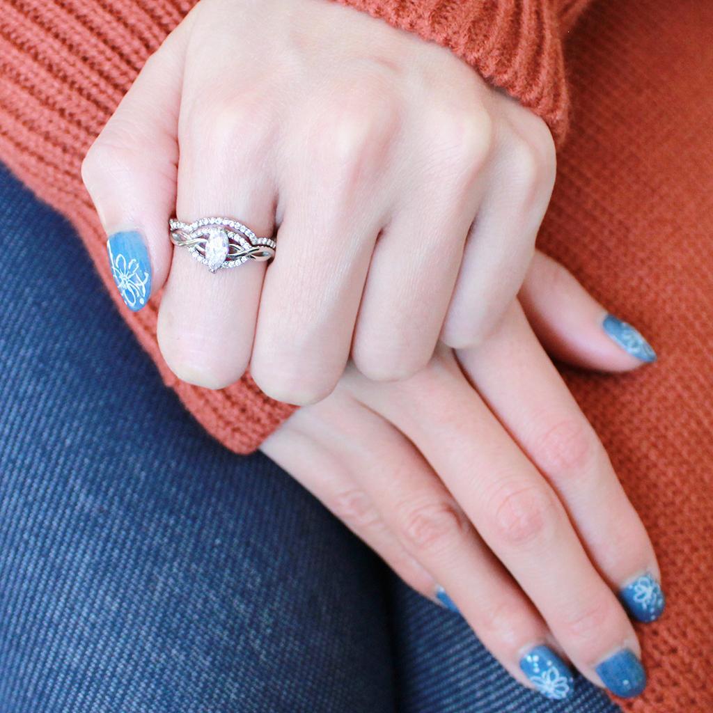 DA133 - High polished (no plating) Stainless Steel Ring with AAA Grade CZ in Clear-4