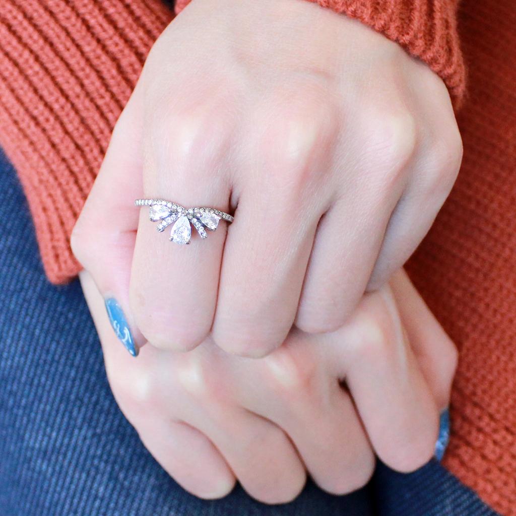 DA140 - High polished (no plating) Stainless Steel Ring with AAA Grade CZ in Clear-4