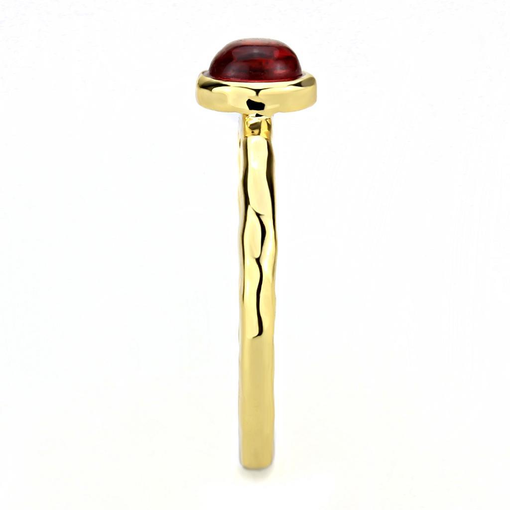 3W1496 - Gold Brass Ring with Synthetic Synthetic Glass in Garnet-3