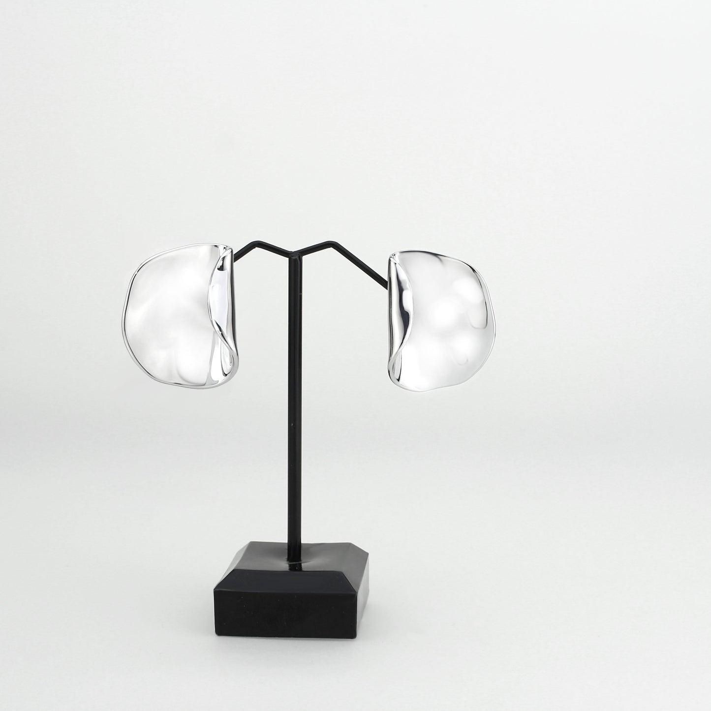 3W1760 - Imitation Rhodium Brass Earring with NoStone in No Stone-1