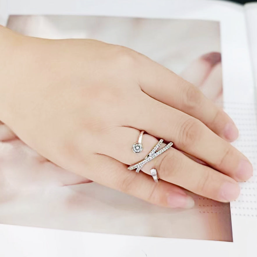 3W1766 - Imitation Rhodium Brass Ring with AAA Grade CZ in Clear-3