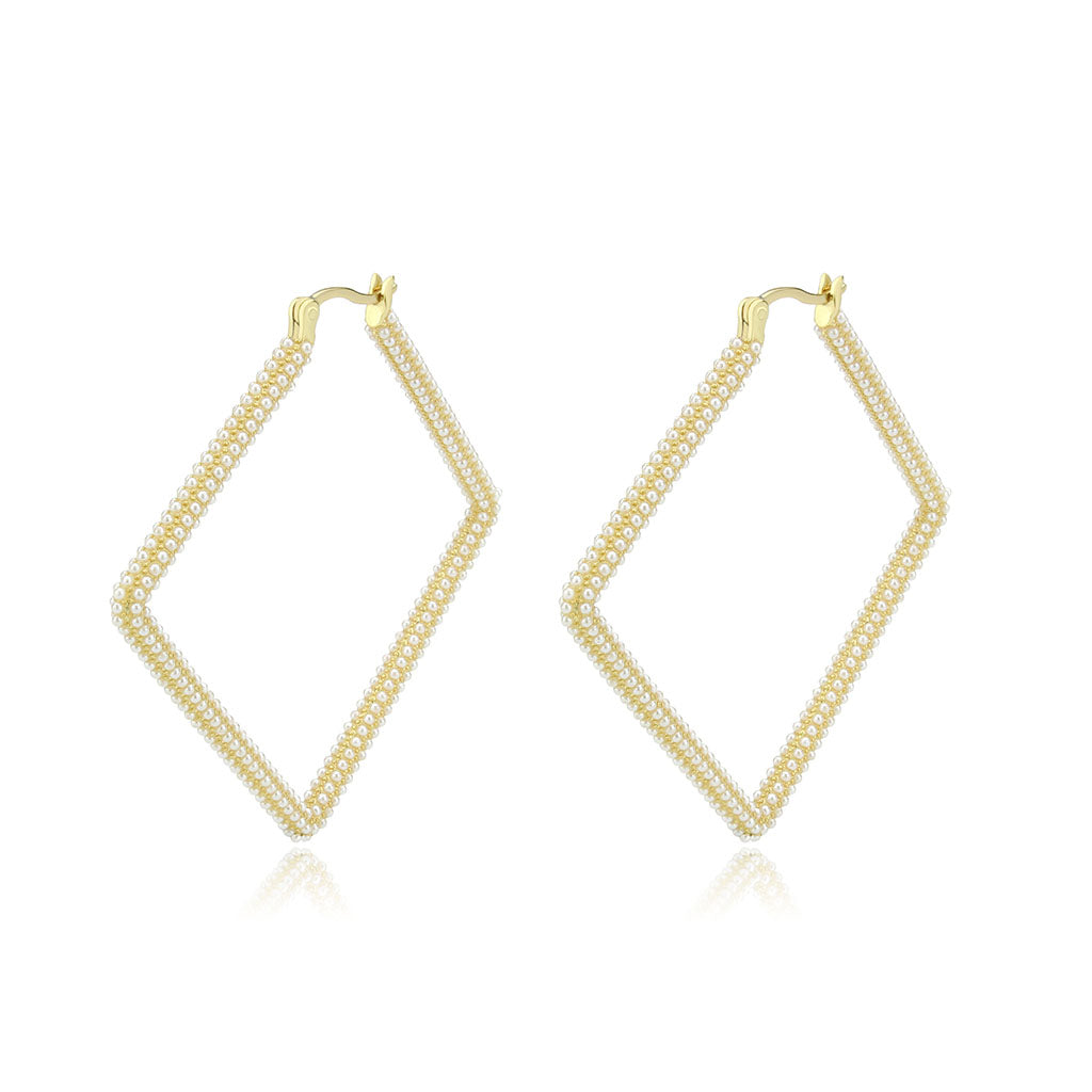 3W1786 - Flash Gold Brass Earring with Synthetic in White-0