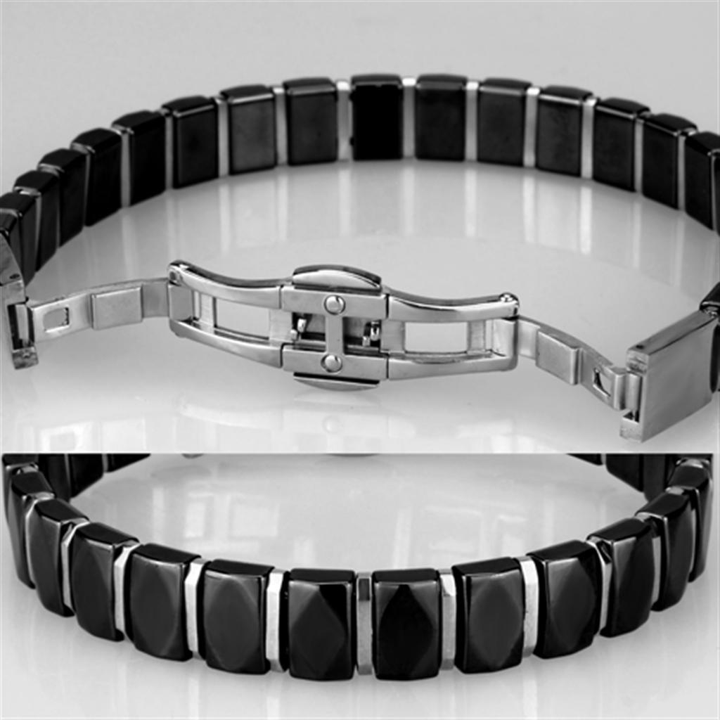3W990 - High polished (no plating) Stainless Steel Bracelet with Ceramic  in Jet-3