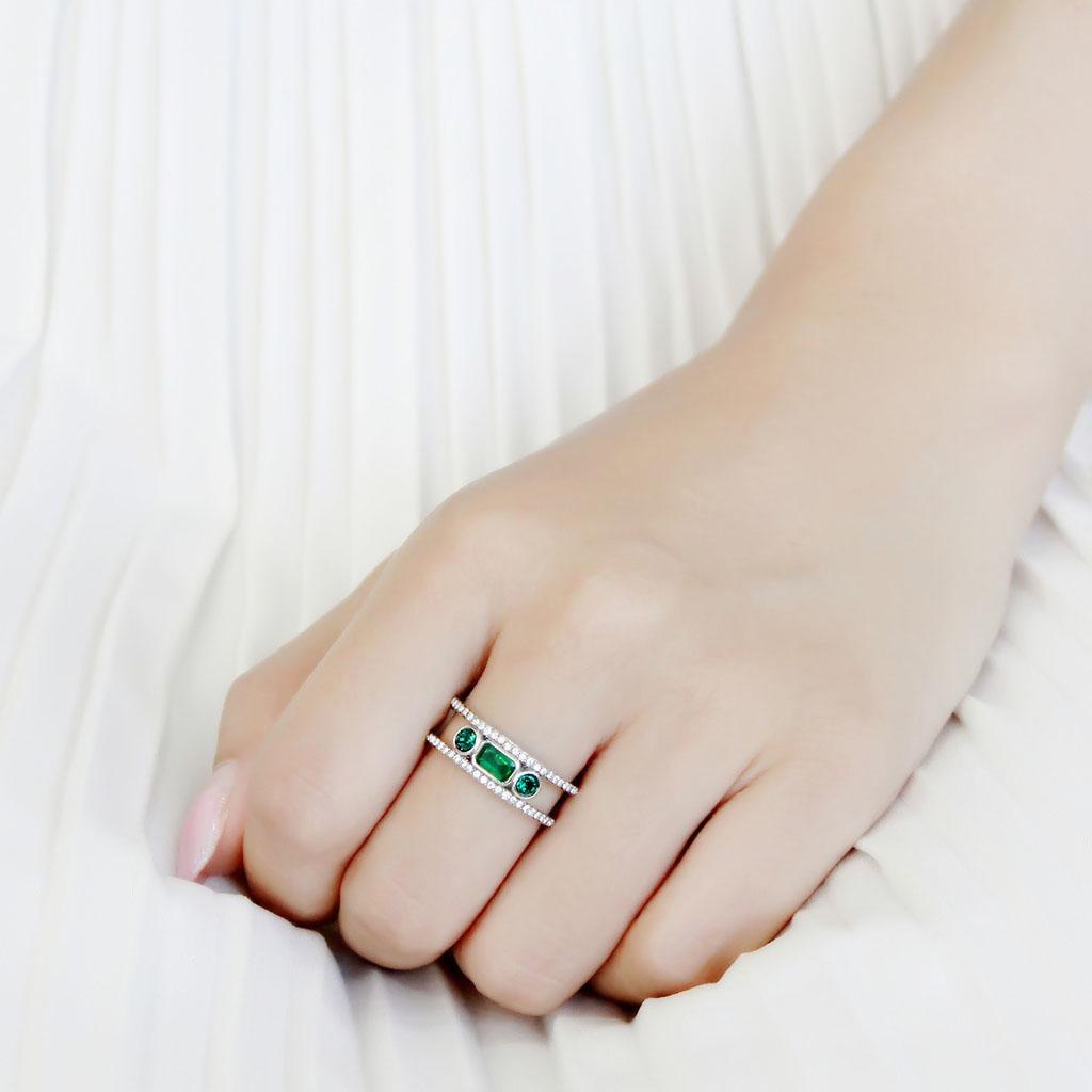 DA348 - High polished (no plating) Stainless Steel Ring with Synthetic Synthetic Glass in Emerald-4