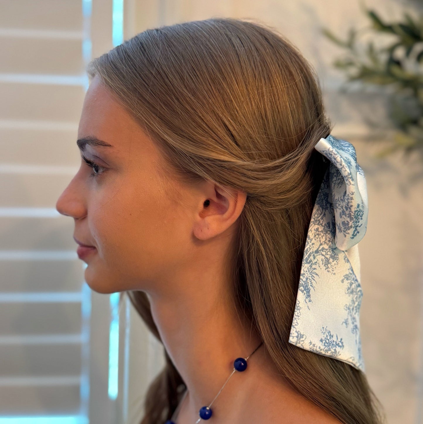 French Tolle Satin Bow Hair Clip-1