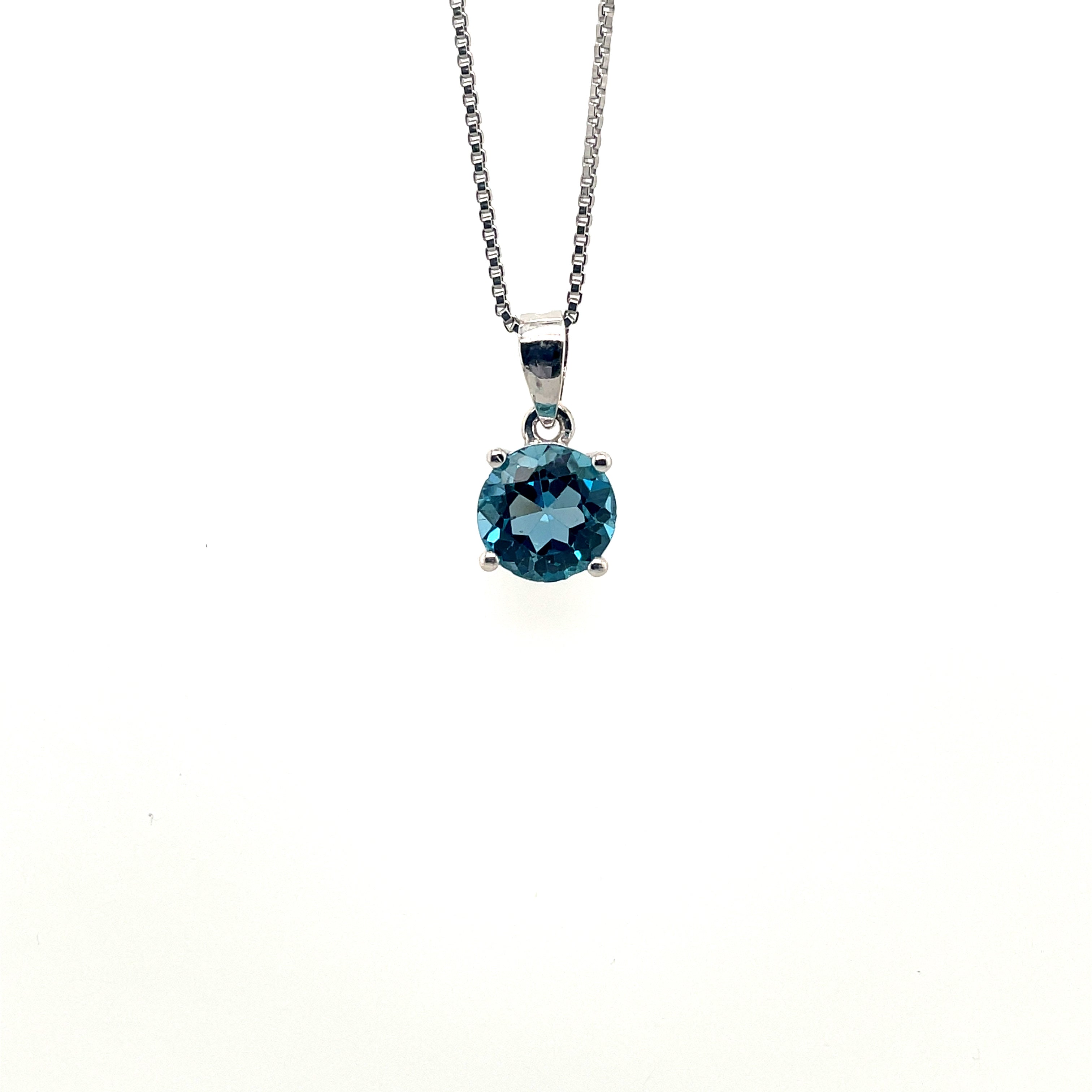 Garnet Pendant in .925 Sterling Silver - KSP 34559