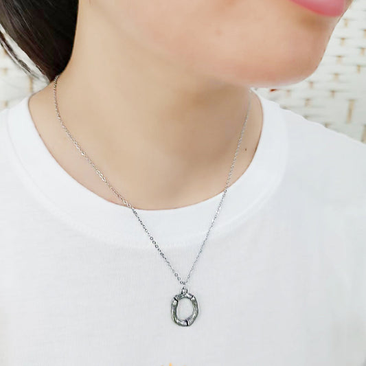 TK3853O High Polished Stainless Steel Chain Initial Pendant - Letter O-1